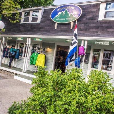 228 Main St  Bar Harbor, ME