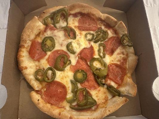 Individual Size Pizza with Pepperoni and Jalapeños