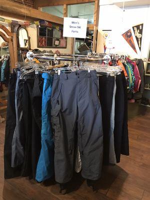 Men's snow & boarding pants.