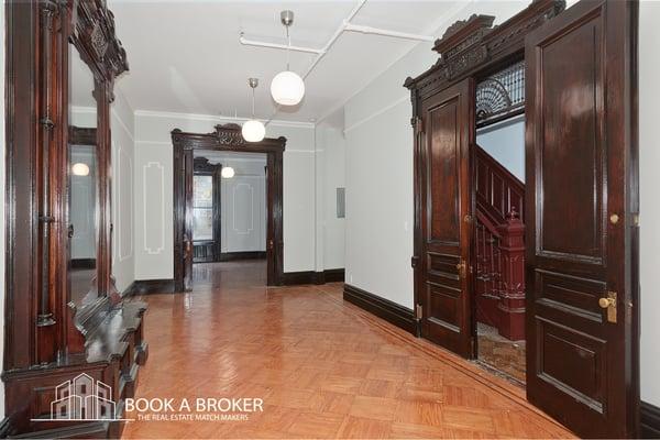 Brownstone Duplex: Rented