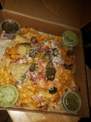 1/2 order chicken nachos