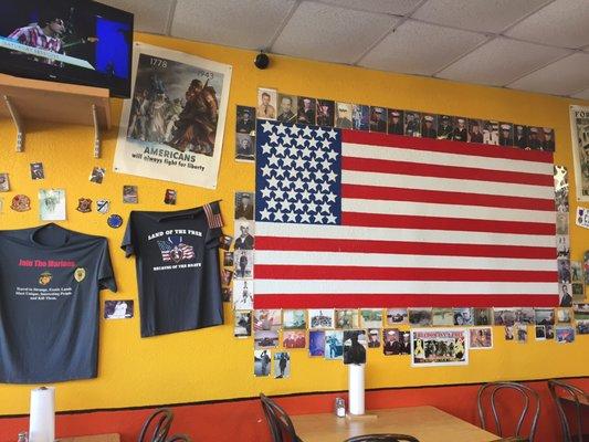 This amazing taco place supports our military!  Yay!