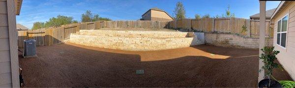 Retaining wall