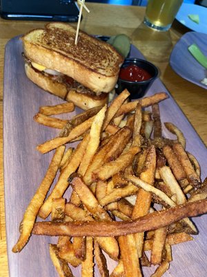 Smoked brisket grilled cheese