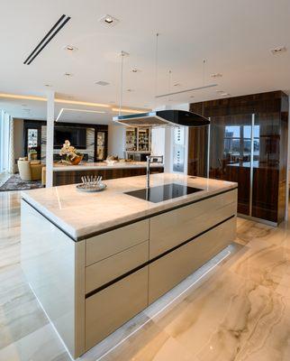 Studio Snaidero Hollywood kitchen design in Boca Raton, Florida.