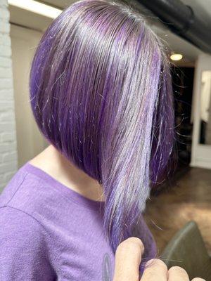 Foilayage purple bob