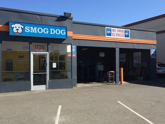 Smog Dog at 1726 Park Street, just 1 block from Alameda Marketplace.