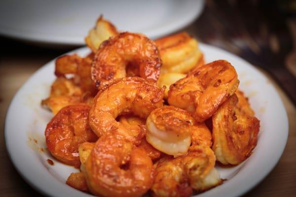 Shrimp with garlic, butter and Saffron sauce.