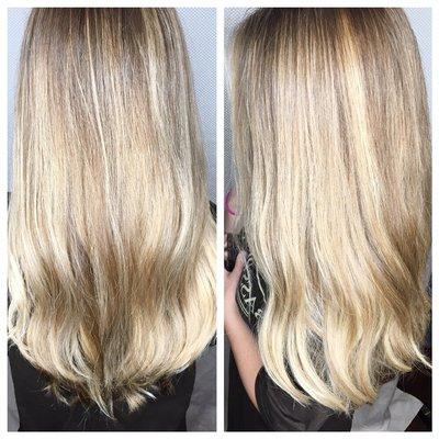 Beautiful blonde by Ren