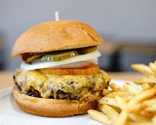 Salt & Spoon Burger
(new)