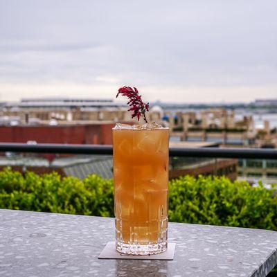 A refreshing cocktail with a 360-degree view of the city.