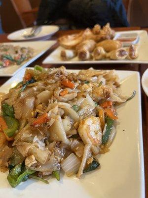 Pad Kee Mao (Drunken Noodle)