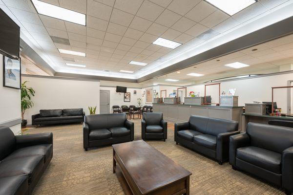 Patient waiting area at Friendly Smiles Dental, Santa Maria.