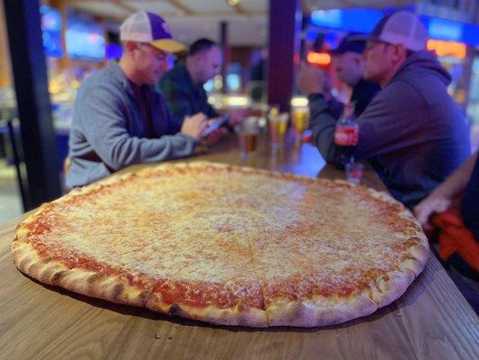 Can't go wrong with a full pie from Lorenzo Andersons Pizza!!