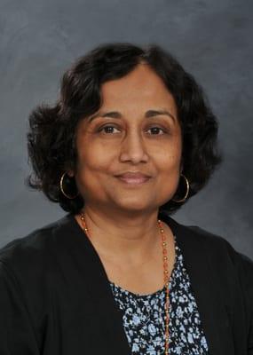 With more than 26 years in ophthalmology, board-certified, Dr. Nalini Madiwale specializes in glaucoma cases and surgery.