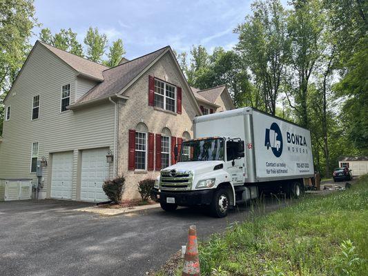 4 bedrooms packed- loaded,moved - unloaded!