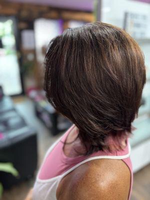 Choppy haircuts using our many texture techniques help a haircut to fall where it's supposed to!