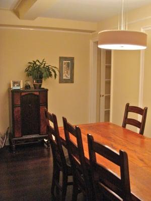 Neutral Dining Area