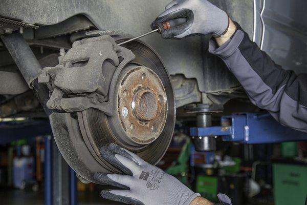 We can help with all issues related to your Brake System