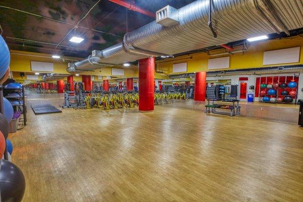 Group Exercise Room with Les Mills classes & more!