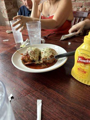 Stuffed meatballs