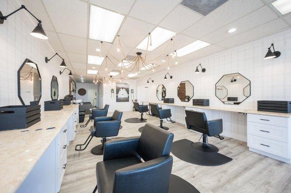 Expressions Salon