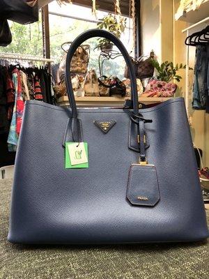 Prada Saffiano Cuir in royal blue!