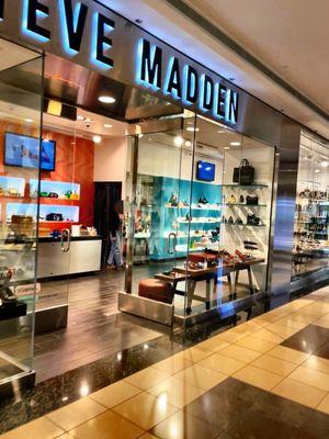 Steve Madden