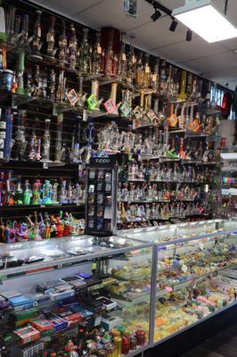 Huge selection of tobacco pipes and accessories