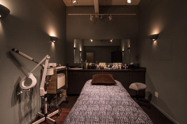 AVEDA Signature Facials