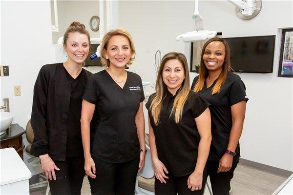 A compassionate and gentle chair side manner is the hallmark of Dr. Helen Jafari's Family and Cosmetic Dental Practice.