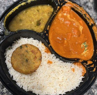 Paneer Tikka Masala lunch combo with aloo tikki, daal, rice