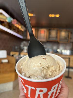 Cold brew coffee cashew praline scoop! Yum!