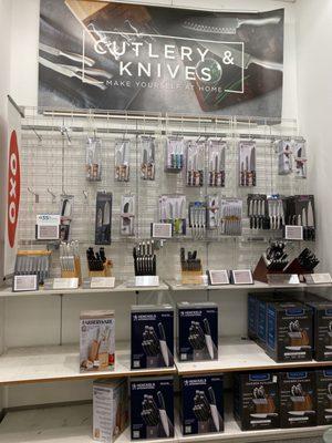 Knives section