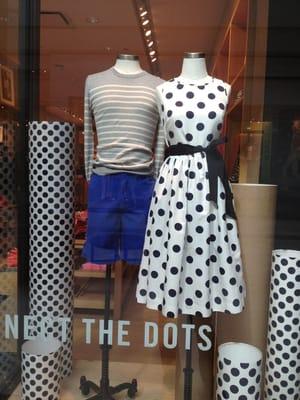 Yes! Polka dot is back!