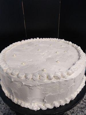 White Round Cake