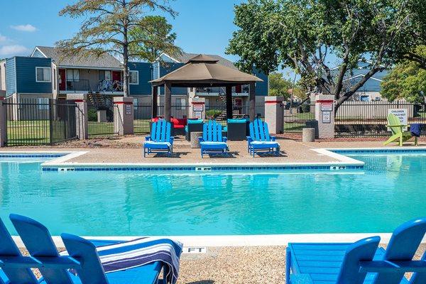 Desert Sands Apartments has a resort style pool