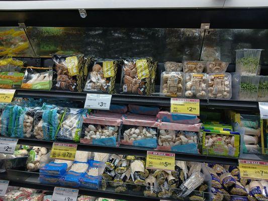 Fresh mushroom selection in the produce section