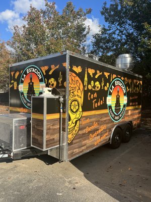 Food Trailer Wrap