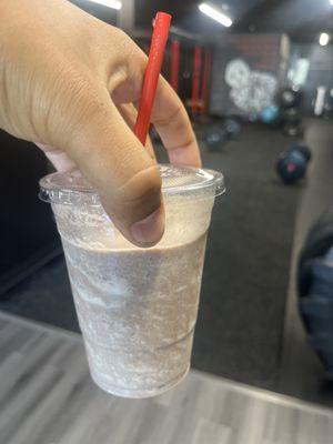 Oreo Over Training Protein Shake. Over 35 grams of protein, only 10 grams of fat.