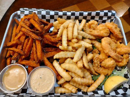 Shrimp Dinner with Fries