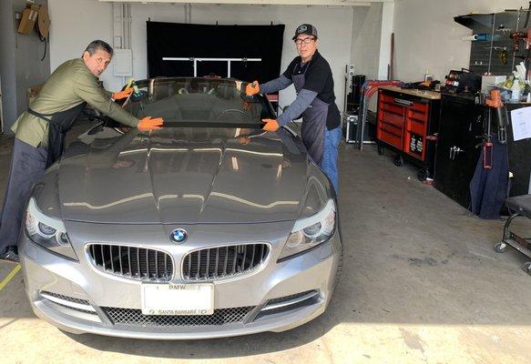 Santa Barbara windshield & auto glass repair & replacement for your vehicle. Servicing Goleta, Lompoc, Santa Maria, and the county