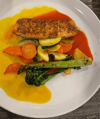 Salmon with veggies