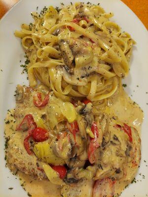 Veal special in vodka sauce with fettuccine