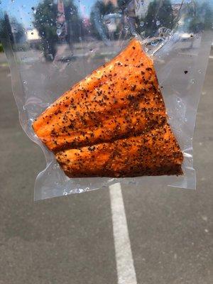 1/4lb Hot Smoked Pepper Blend Salmon