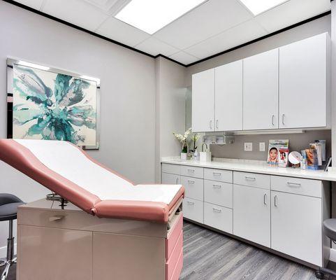 Plastic Surgery and Gynecomastia Surgery Center Austin - Exam Room 3