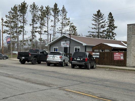 view of front entrance, from street (ample parking)