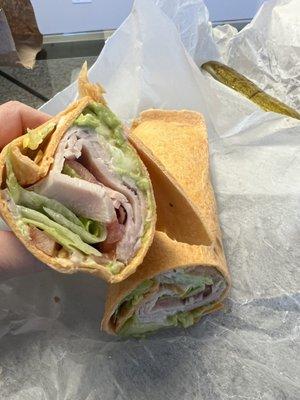 Garden turkey wrap with no cheese.