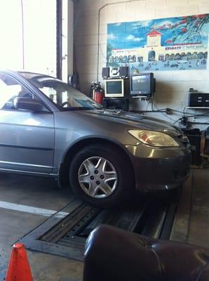 Car getting smog tested