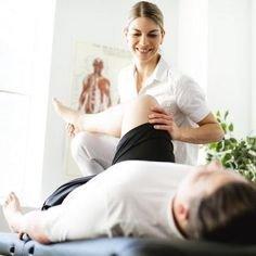 assisted stretch therapist are the best way to relax and reduce your musculoskeletal pain